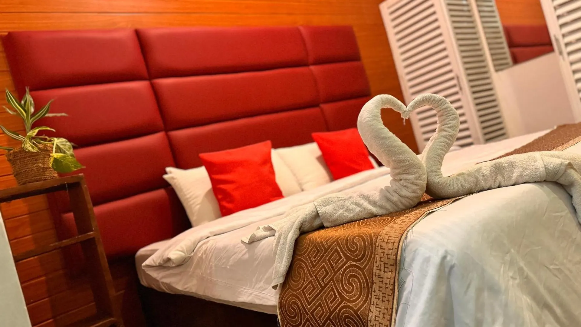 Airport Transit Kings Hotel Katunayake