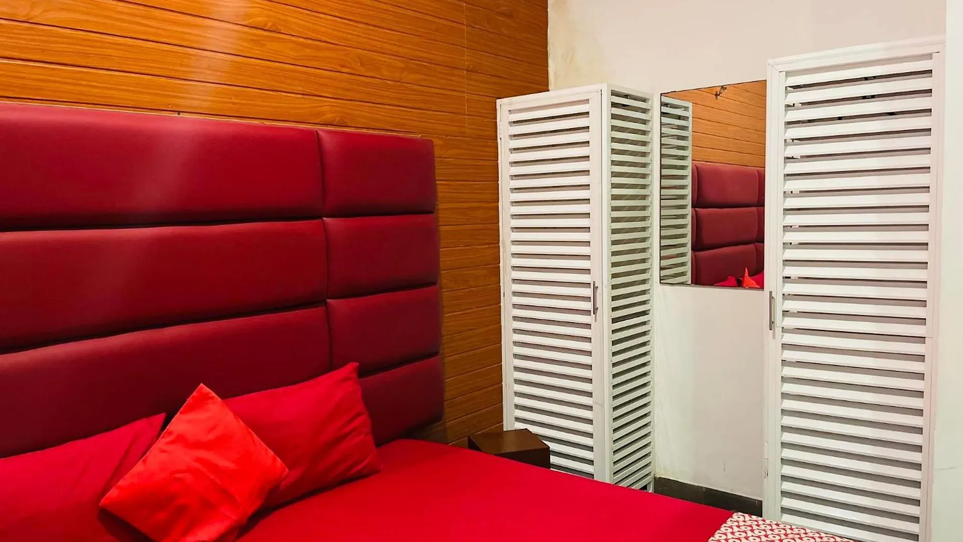**  Airport Transit Kings Hotel Katunayake Sri Lanka