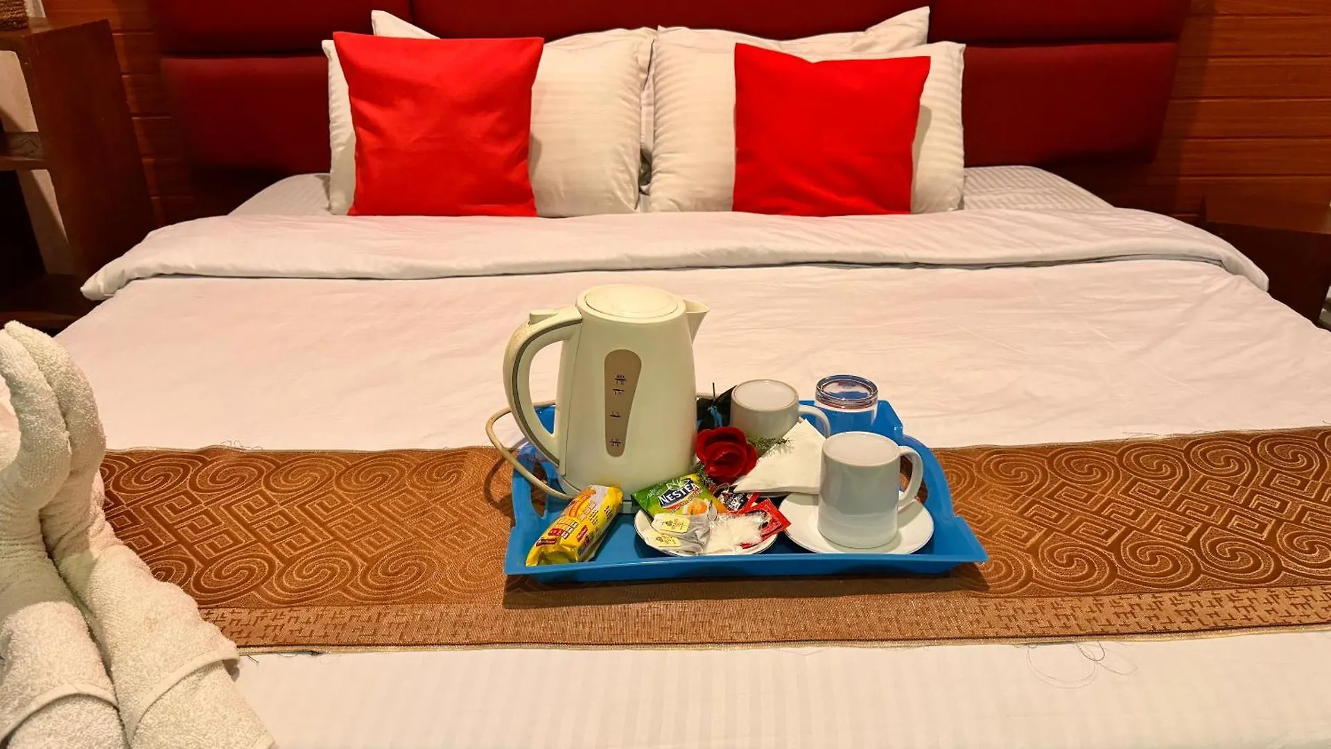 Airport Transit Kings Hotel Katunayaka